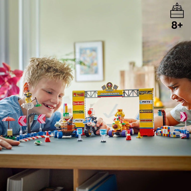 LEGO Super Mario : Mario Kart - Ensemble Bébé Peach et Grand Prix, Cadeau Nintendo 72036