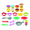 Play-Doh Kitchen Creations Flip 'n Pancakes Playset 14-Piece Breakfast Toy