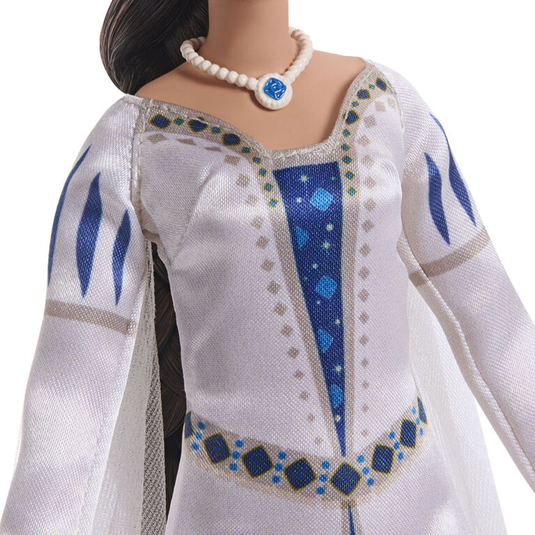 Disney - Wish - Poupée articulée et accessoires - Reine Amaya de Rosas