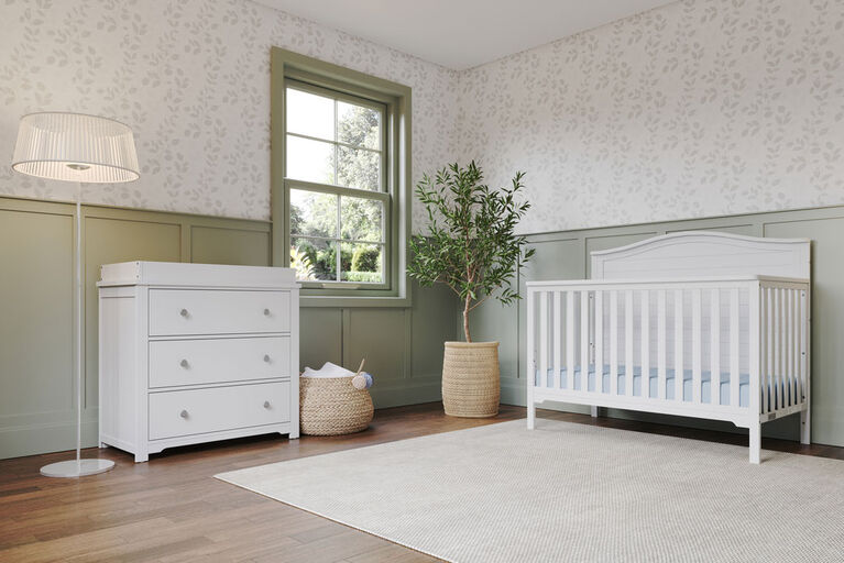 Wilmington Arch Top 4in1 Convertible Crib, Matte White R Exclusive