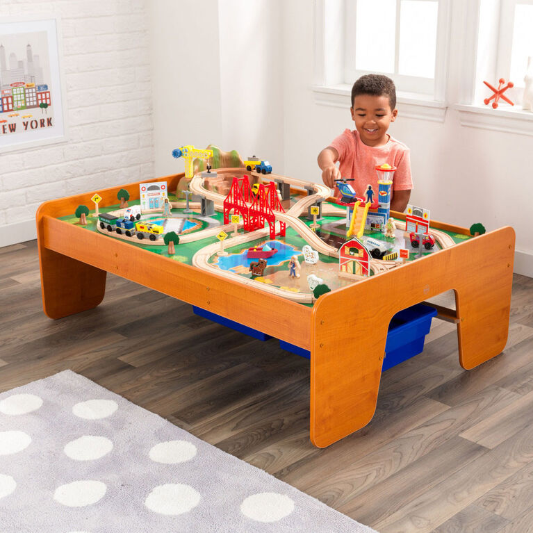 KidKraft - Ride Around Town Train Set & Table