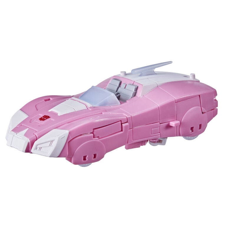 Transformers Generations War for Cybertron: Kingdom Deluxe WFC-K17 Arcee