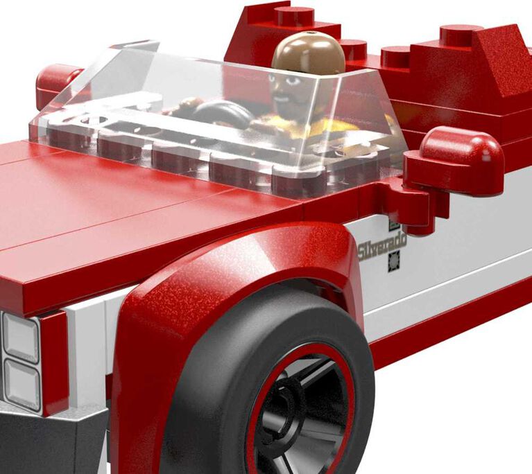 Mega Hot Wheels '83 Chevy Silverado