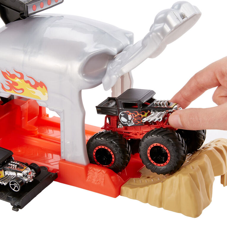 Hot Wheels - Monster Trucks - Coffret de jeu Puits et lancement - Bone Shaker