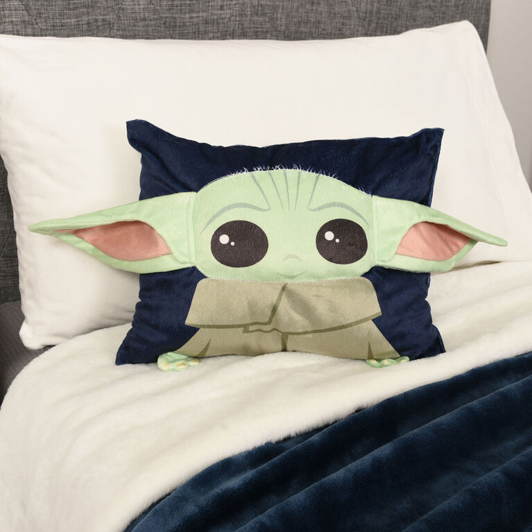 Oreiller de personnage Marvel Mandalorian bébé yoda