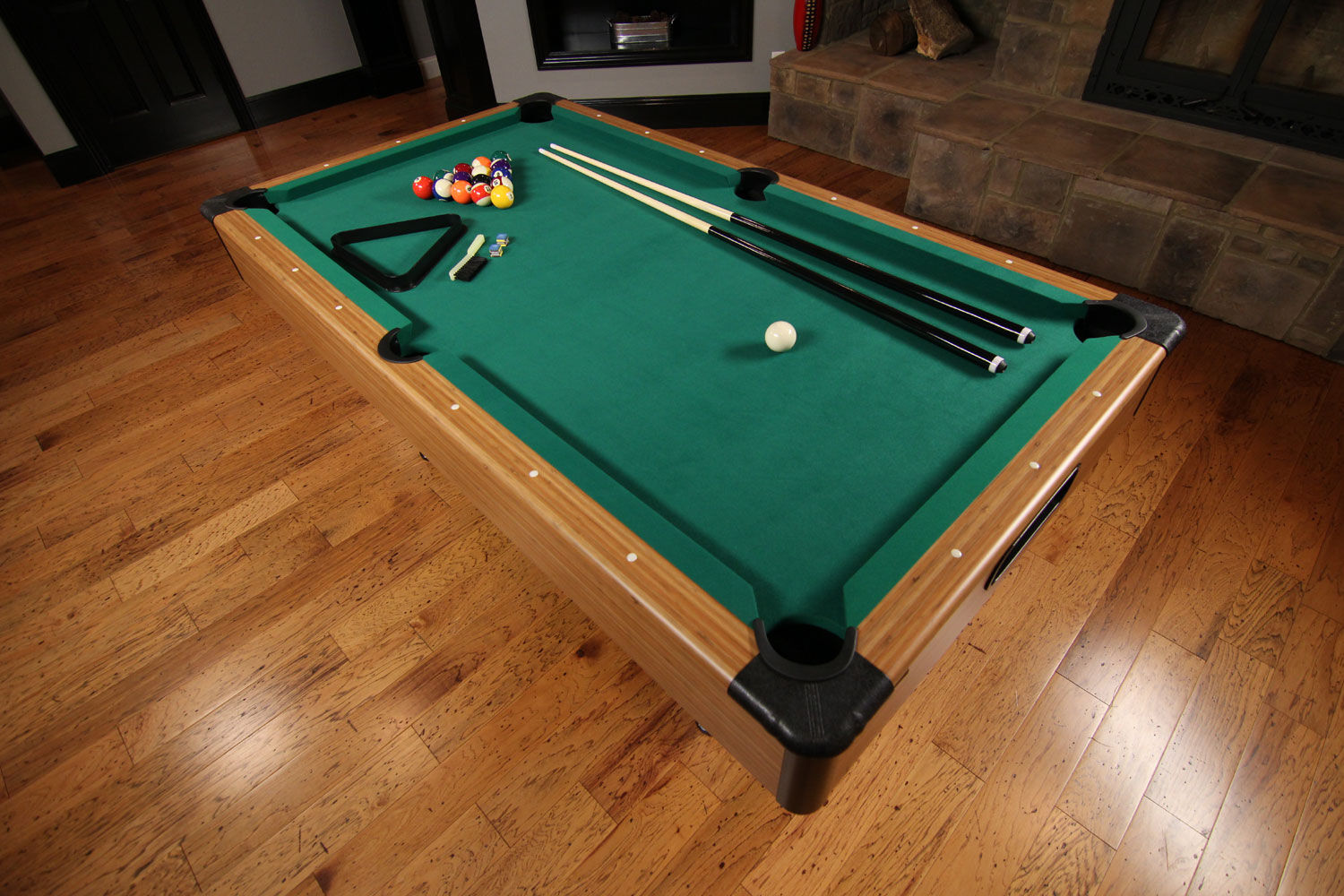 Mizerak deals pool table