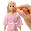 Coffret Journée au Spa Barbie, Poupée Barbie Blonde, Chiot, Pâte à Modeler et Moules