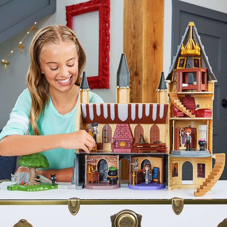 Wizarding World Harry Potter, Magical Minis Deluxe Hogwarts Castle with Lights and Sounds