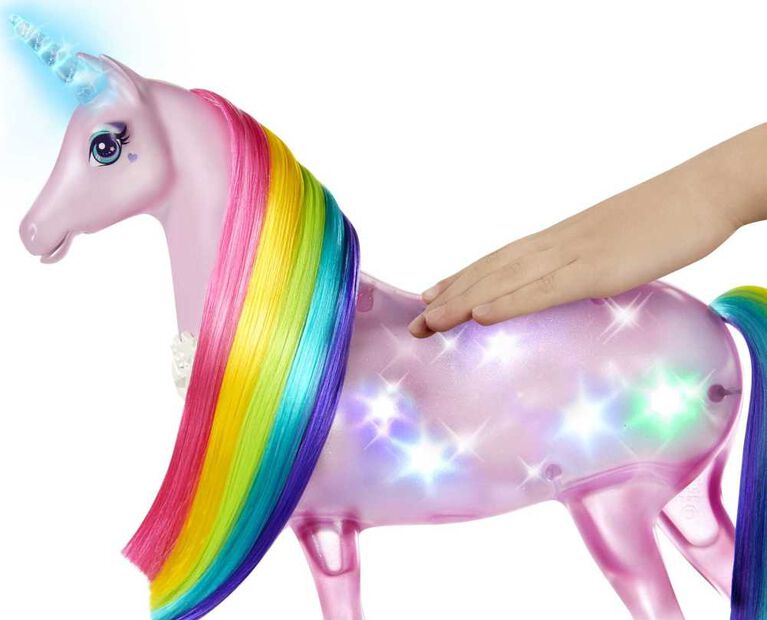 Licorne Lumières Magiques Barbie Dreamtopia avec lumières et sons, et poupée Barbie Princesse avec cheveux roses - Notre exclusivité