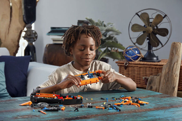 LEGO Technic L'aéroglisseur de sauvetage 42120 (457 pièces)