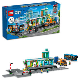 LEGO® City Maison d'appartements 60365