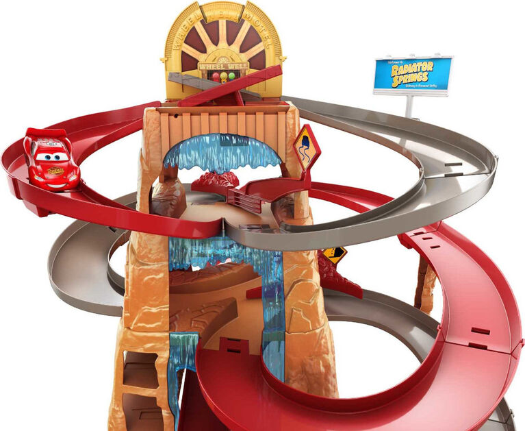 Disney Pixar Cars Radiator Springs Mountain Race Playset