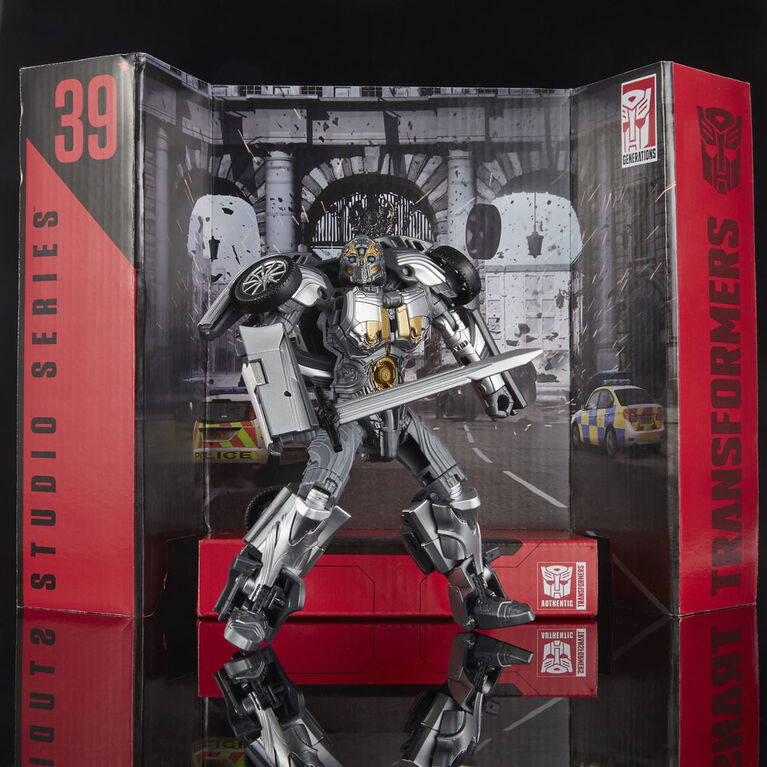 Transformers Studio Series 39, figurine Cogman du film Transformers: Le dernier chevalier, classe de luxe.