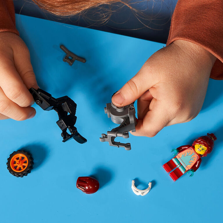 LEGO City Stuntz Fire Stunt Bike 60311 (11 pieces)