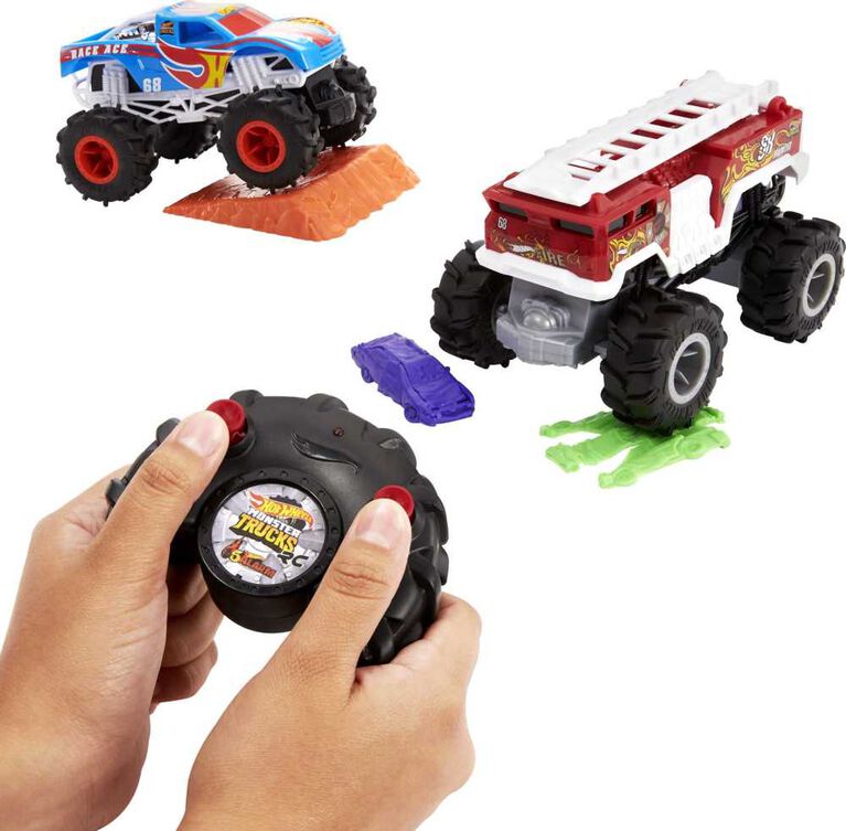 Hot Wheels - Monster Trucks - Téléguidés - Race Ace et HW 5-Alarm