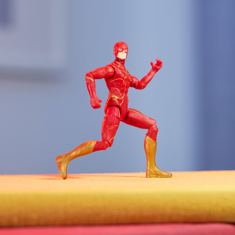 DC Comics, The Flash Action Figure and 2 Accessories, 4-inch, The Flash Movie Collectible