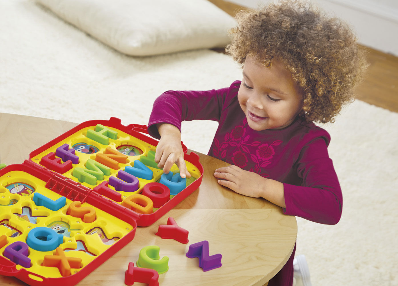 Playskool friends sesame street outlet elmo's on the go letters