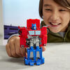 Transformers Earthspark Smash Changers 1 &eacute;tape, figurine Optimus Prime