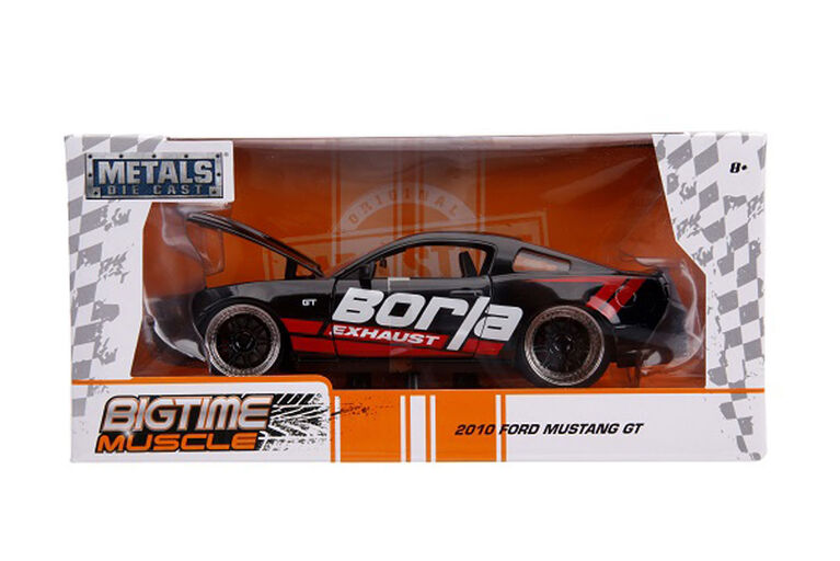 Big Time Muscle 1:24 2010 Ford Mustang GT