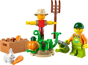 LEGO City Le jardin de la ferme et l'épouvantail 30590