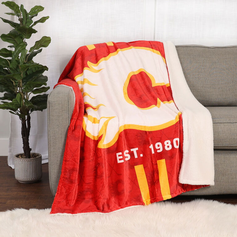 Couverture en polaire Sherpa à motif sportif des Flames de Calgary de la LNH(50 x 60)