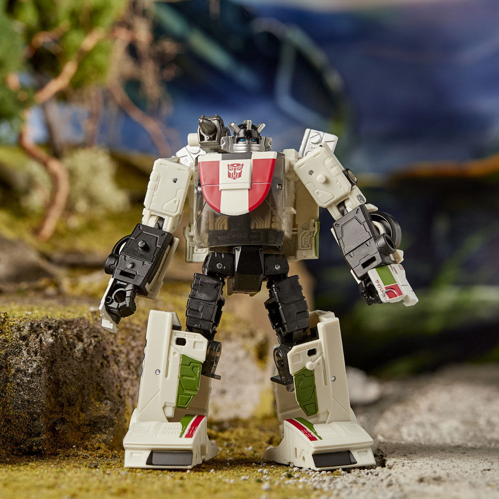 transformers war for cybertron clocker vehicle mode transformers war for cybertron clocker vehicle mode
