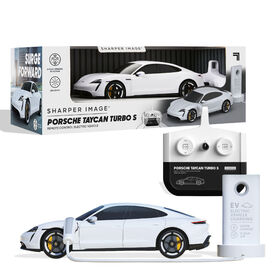 Porsche Taycan Turbo télécommandée de Sharper Image