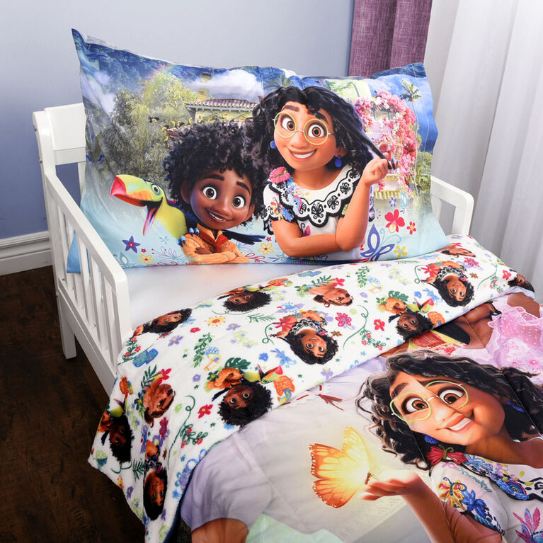Disney Encanto 2-Piece Toddler Bedding Set including Comforter and Pillowcase