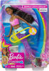 Poupée Barbie Sirène Lumières Étincelantes ​Barbie Dreamtopia avec mouvement de nage et spectacle de lumières aquatique, environ 30 cm (12 po) avec cheveux blonds à mèches roses