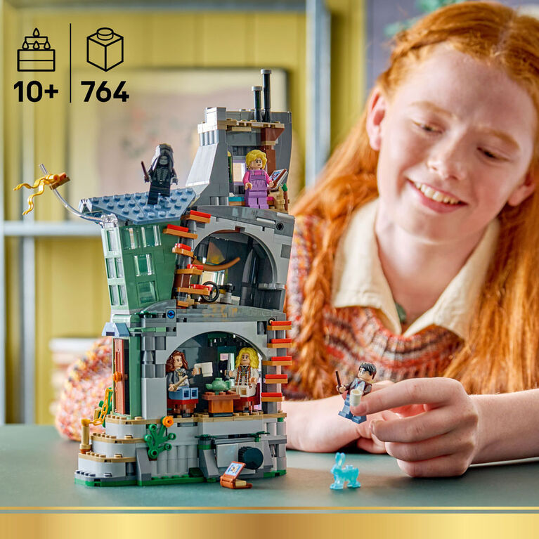 LEGO Harry Potter La Maison de Luna Lovegood, Jouet de Construction pour les Filles, les Gar&ccedil;ons et les Amateurs de 10 Ans et Plus 76467