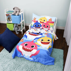 Baby Shark 2-Piece Toddler Bedding Set including Comforter and Pillowcase