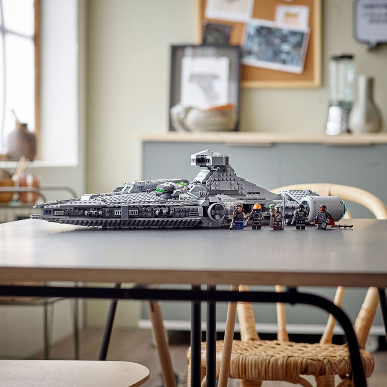 LEGO Star Wars Le croiseur léger impérial 75315 (1336 pièces)