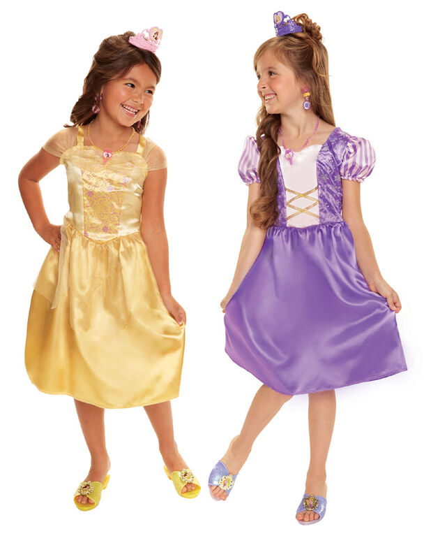 Disney Princess Dress Up Trunk Belle & Rapunzel - English Edition