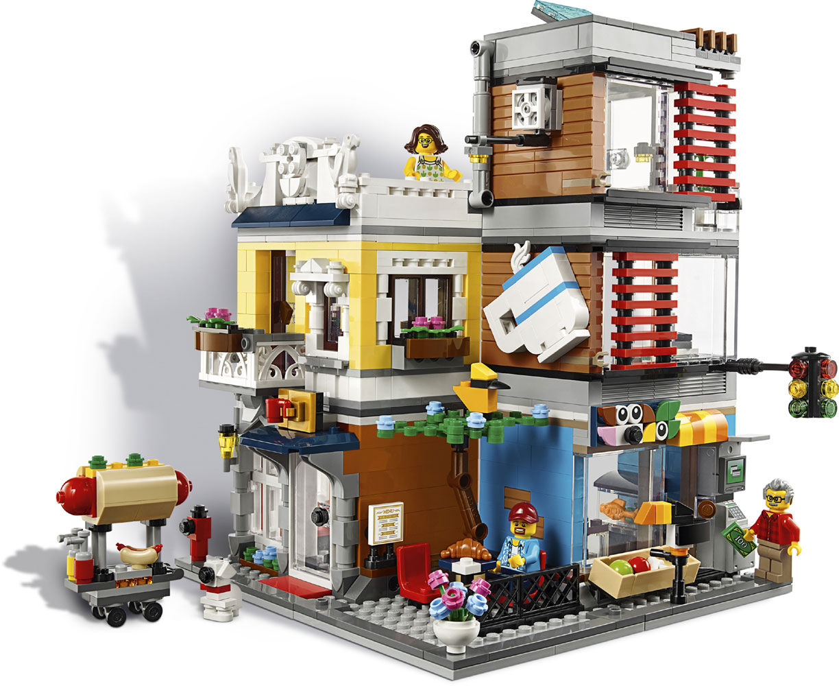 LEGO Creator Townhouse Pet Shop \u0026 Cafe 31097 | Toys R Us Canada