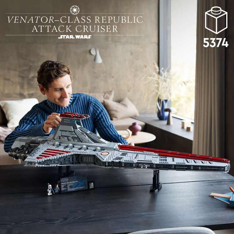 LEGO Star Wars Venator-Class Republic Attack Cruiser Building Set (5,374 Pieces), 75367