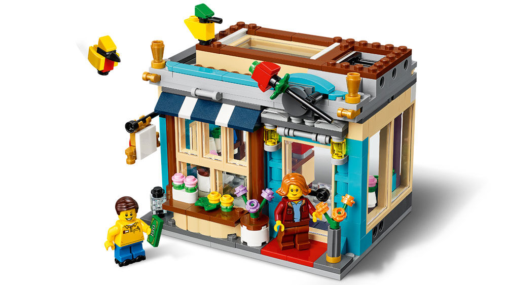 LEGO Creator Townhouse Toy Store 31105 554 pieces Toys R Us Canada
