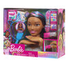Tête de Coiffure Tie-Dye De Luxe de Barbie à 22 Eléments, Cheveux Bruns, Inclut 2 Couleurs de Colorant Non Toxiques