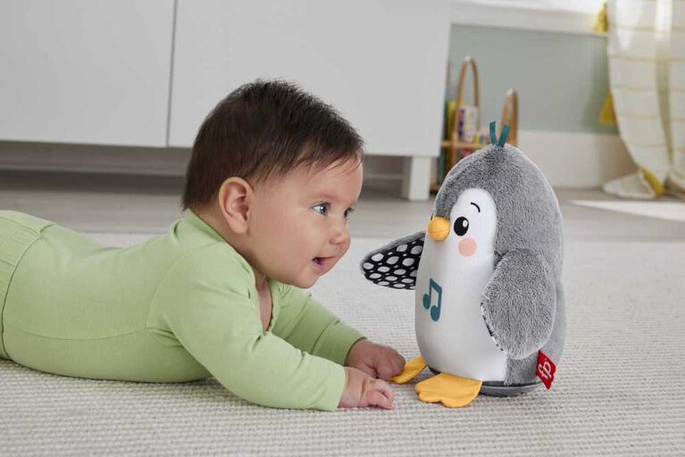 FisherPrice Plush Tummy Time Toy, Flap and Wobble Penguin, Newborn
