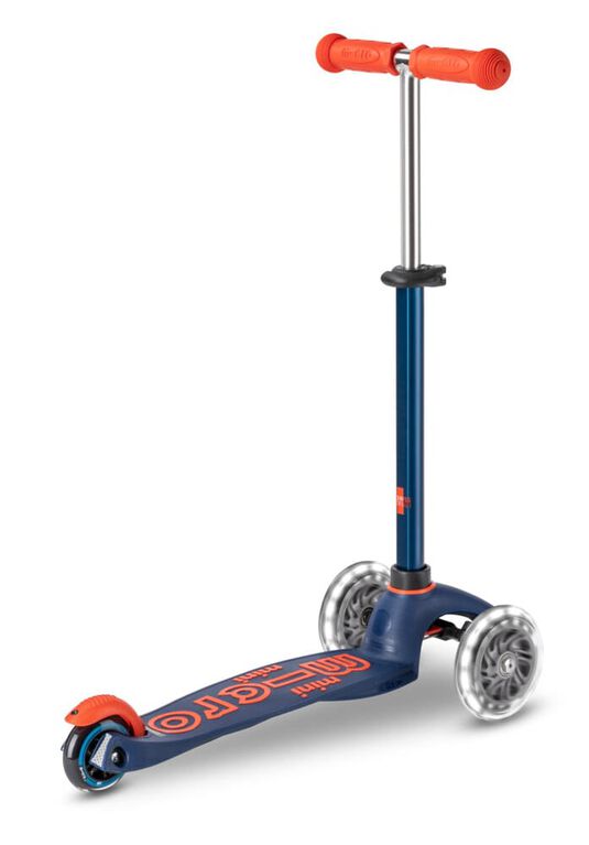 Trottinette Micro Mini Deluxe Led/Bleu Marine - Édition anglaise