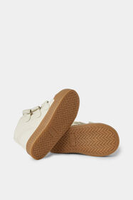 High Top Sneakers Cream Size 10