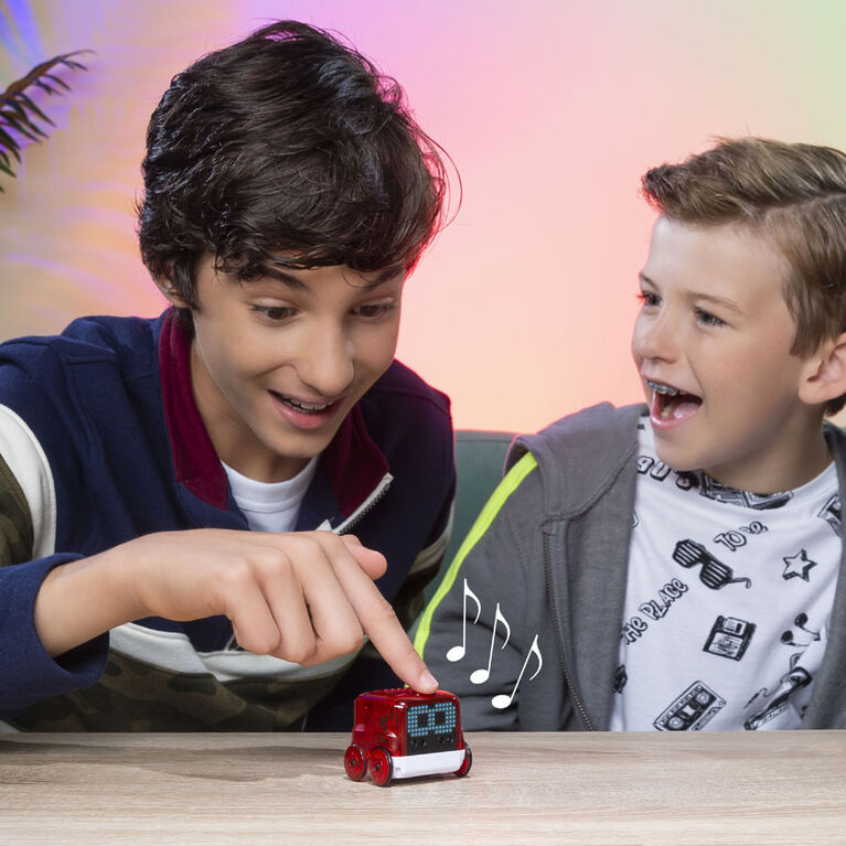 Novie, Interactive Smart Robot with Over 75 Actions and Learns 12 Tricks (Red)