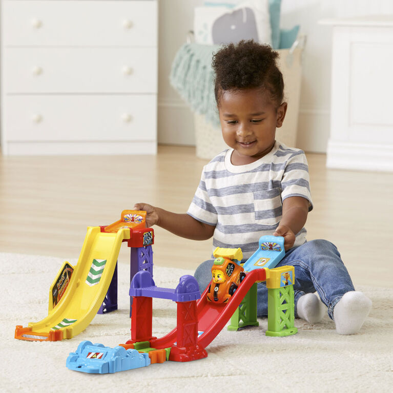 VTech Go! Go! Smart Wheels 3-in-1 Launch & Go Raceway - English Edition