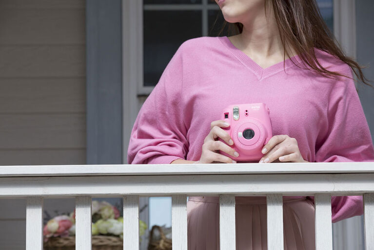 Fujifilm Instax Mini 9 Instant Camera - Flamingo Pink