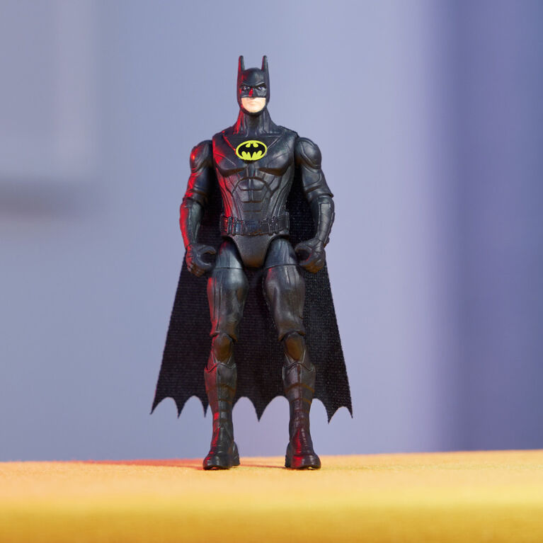 DC Comics, Batman Action Figure and 2 Accessories, 4-inch, The Flash Movie Collectible