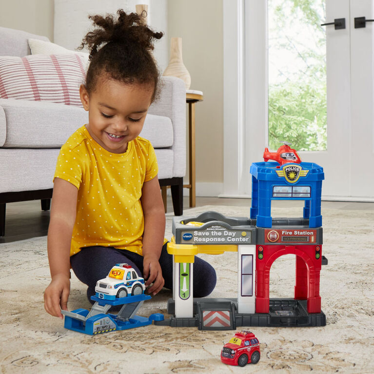 VTech Tut Tut Bolides Super Centre de secours interactif - Édition anglaise