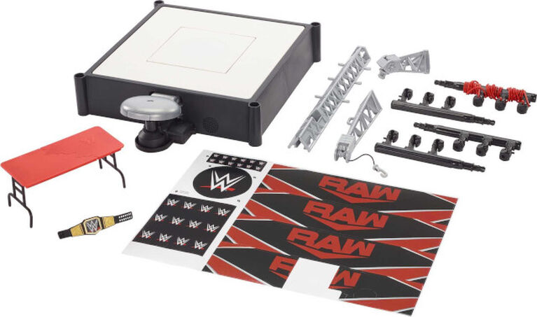 WWE Wrekkin' Kickout Ring Playset - English Edition