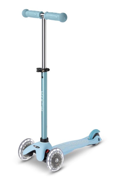 Micro Mini2Grow Deluxe Led Scooter/Blue