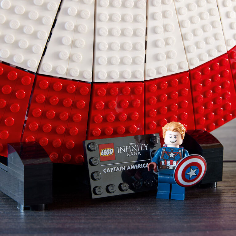 LEGO Marvel Le Bouclier de Captain America : un objet de collection  incontournable