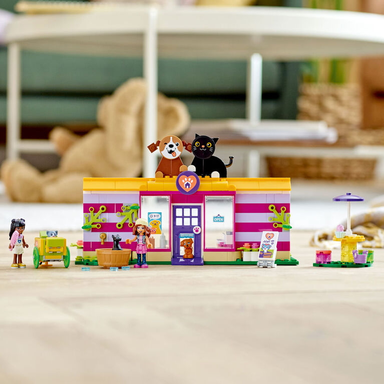 LEGO Friends Pet Adoption Café 41699 Building Kit (292 Pieces)