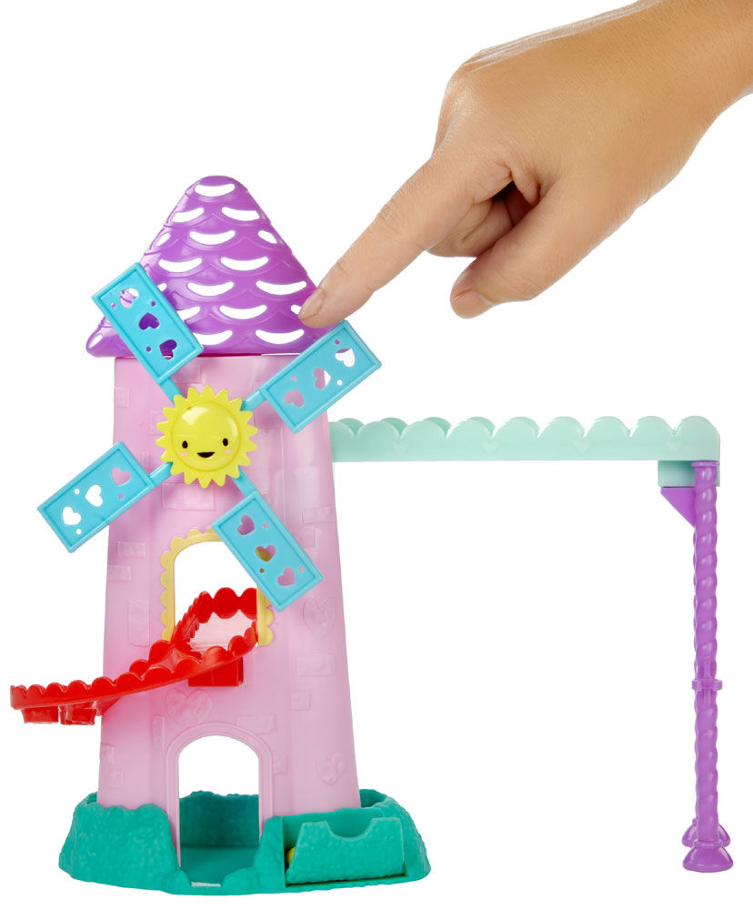 Barbie Club Chelsea Mini Golf Doll and Playset